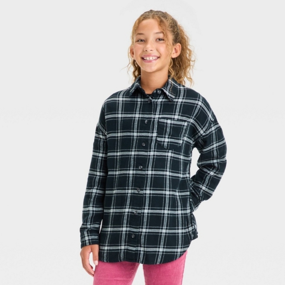 Girls' Long Sleeve Oversized Flannel Shirt - art class Black Plaid M(8)